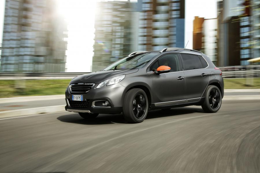  Peugeot 2008 Black Matt 2015 года  (фото 7 из 10)